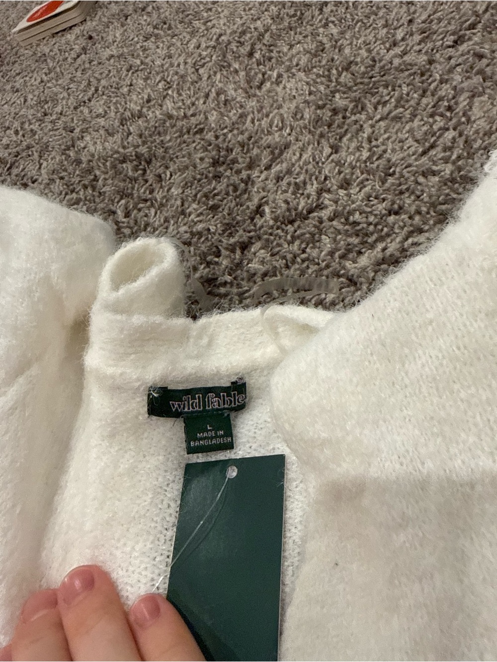 🥬wild fable Cream Fuzzy Knit Cardigan shirt with puff sleeves - Picture 4 of 5